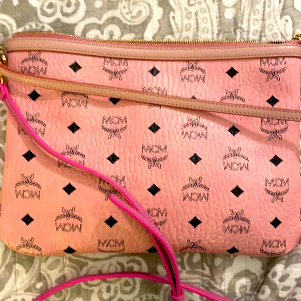 MCM shoulder bag  beautiful pink color